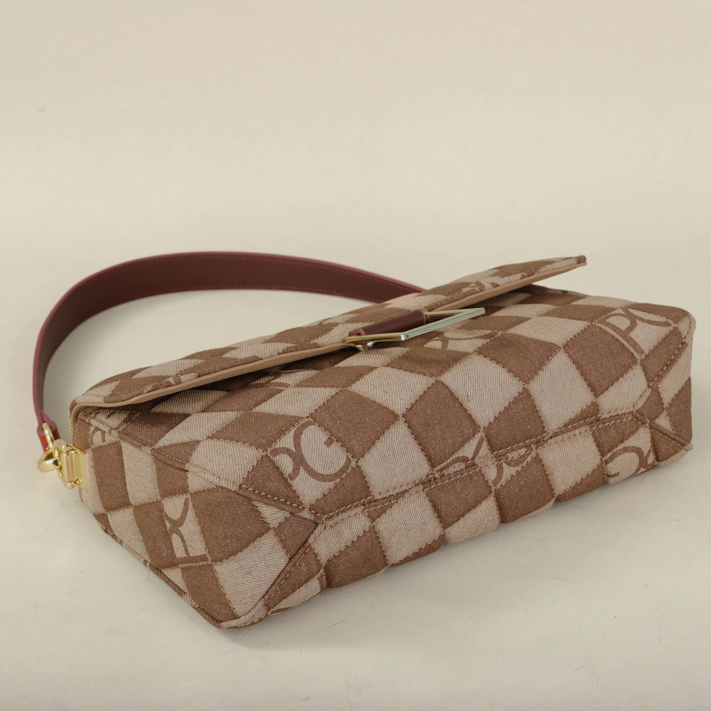Éclatelle Premium Checkered Crossbody Bag with PU Leather & Gold Buckle