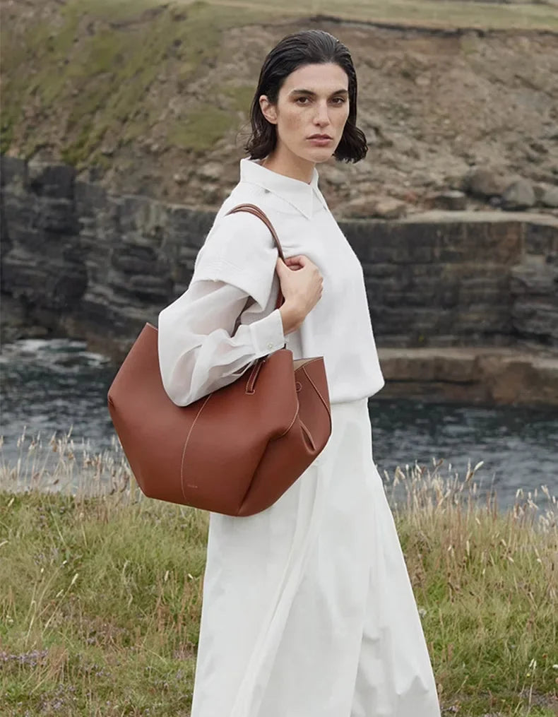 Éclatelle Elegant Faux Leather Tote Bag with Clutch
